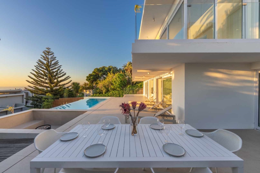 5 Bedroom Property for Sale in Camps Bay Western Cape